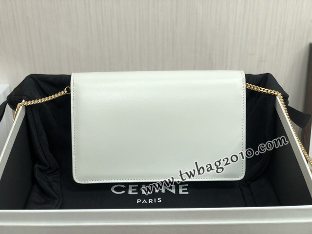 Celine專櫃2023新款CUIR TRIOMPHE斜挎女包 賽琳新品WOC鏈條皮革信封包 10J733 sldj2285